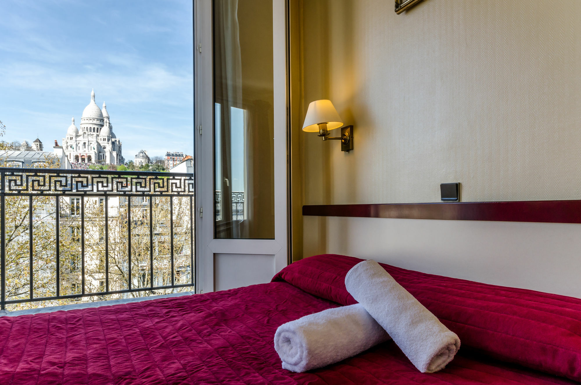 Avenir Hotel Montmartre Париж Екстериор снимка